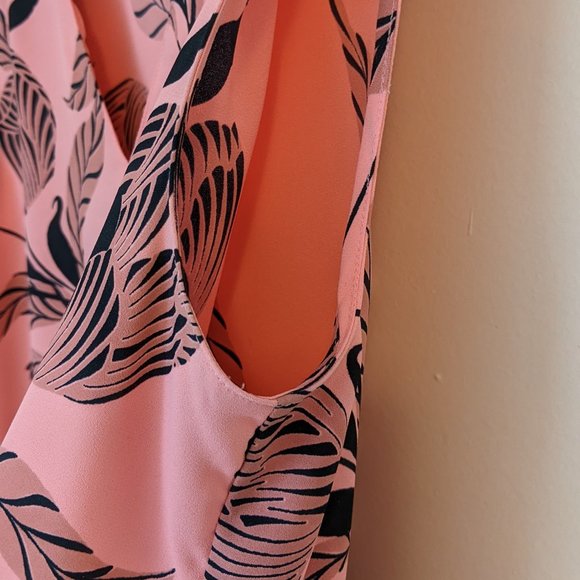 Ann Taylor Sleeveless Pink Blouse - Picture 3 of 11